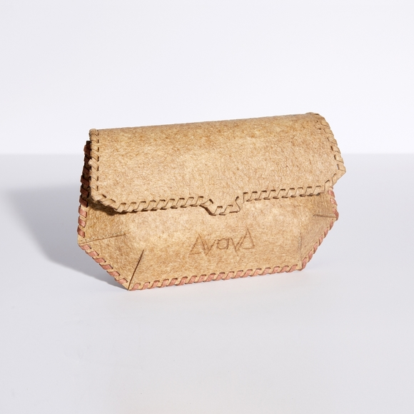 Aiya ayiA Momela Crossbody Bag/Fanny Pack Off White - Picture 2 of 7